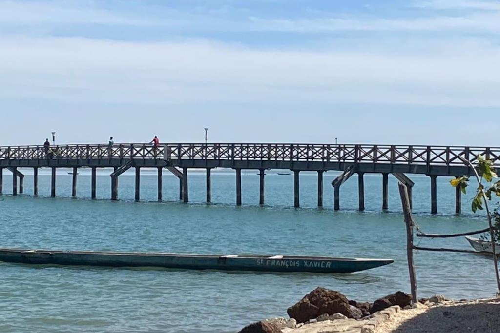 Petite Maison En Bord De Mer Palmarin Nguedj Esterno foto