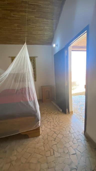 Petite Maison En Bord De Mer Palmarin Nguedj Esterno foto
